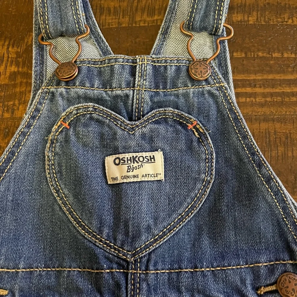 Baby girl Oshkosh overalls - Picture 2 of 4